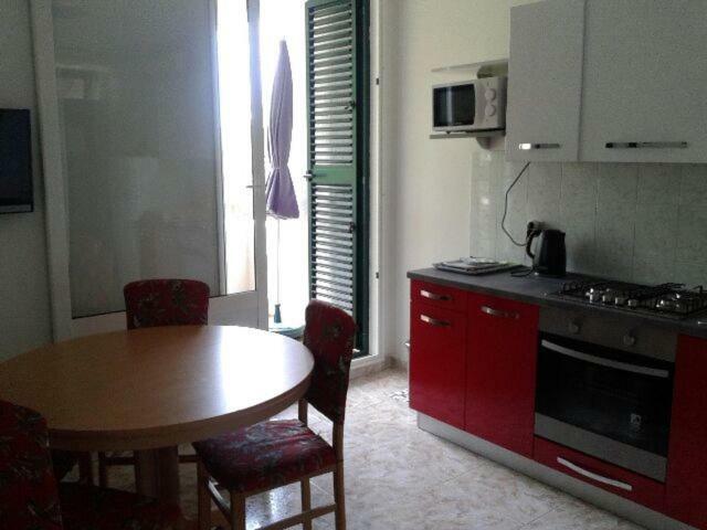 Apartment Milka Petrcane Esterno foto