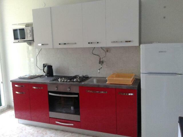 Apartment Milka Petrcane Esterno foto